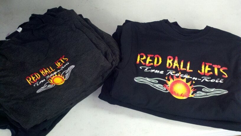 Red Ball Jets T-shirts